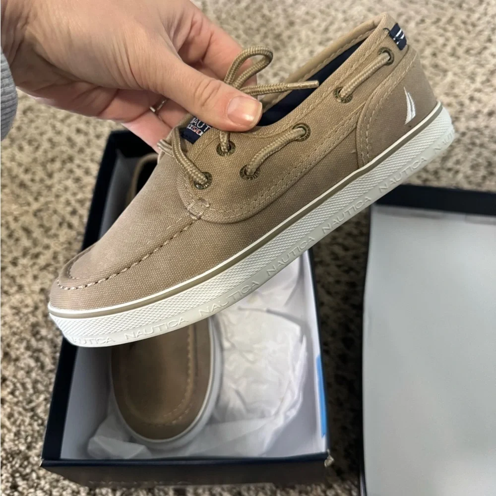 Nautica classic boat